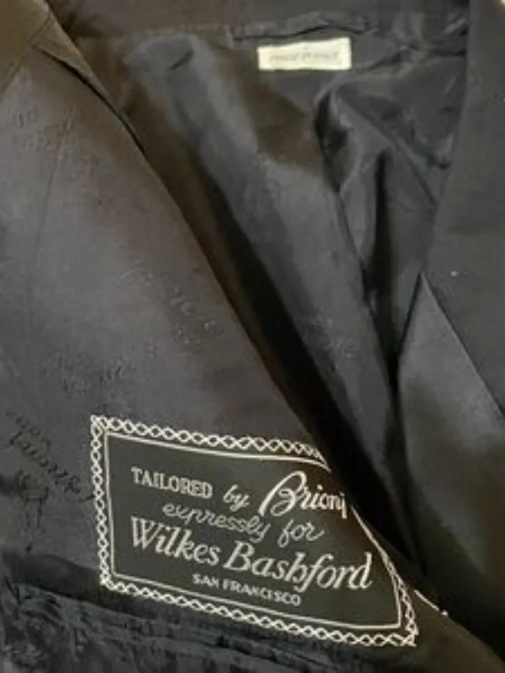 *Brioni* vintage black tuxedo jacket - 44R